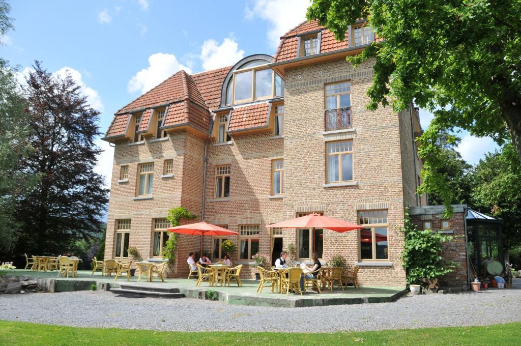 Les Tilleuls Hotel Jupille ภายนอก รูปภาพ