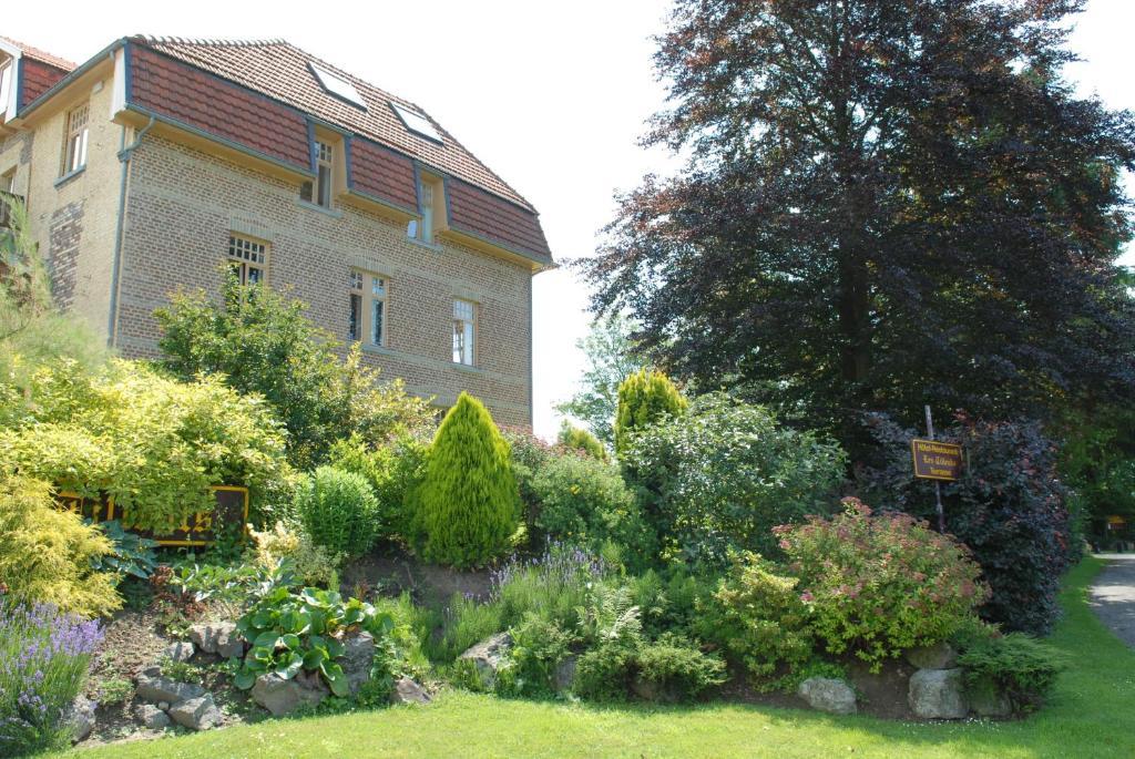 Les Tilleuls Hotel Jupille ภายนอก รูปภาพ